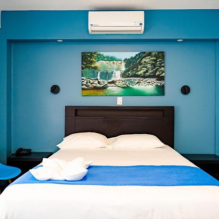 Hotel Luckys San Isidro De El General 외부 사진